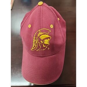 Signature USC Trojans Snapback Solid‎ Red/Gold Hat. One Size.